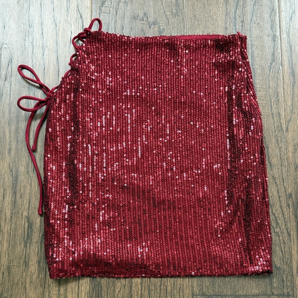 superdown Sparkling Mini Skirt - Picture 1 of 4